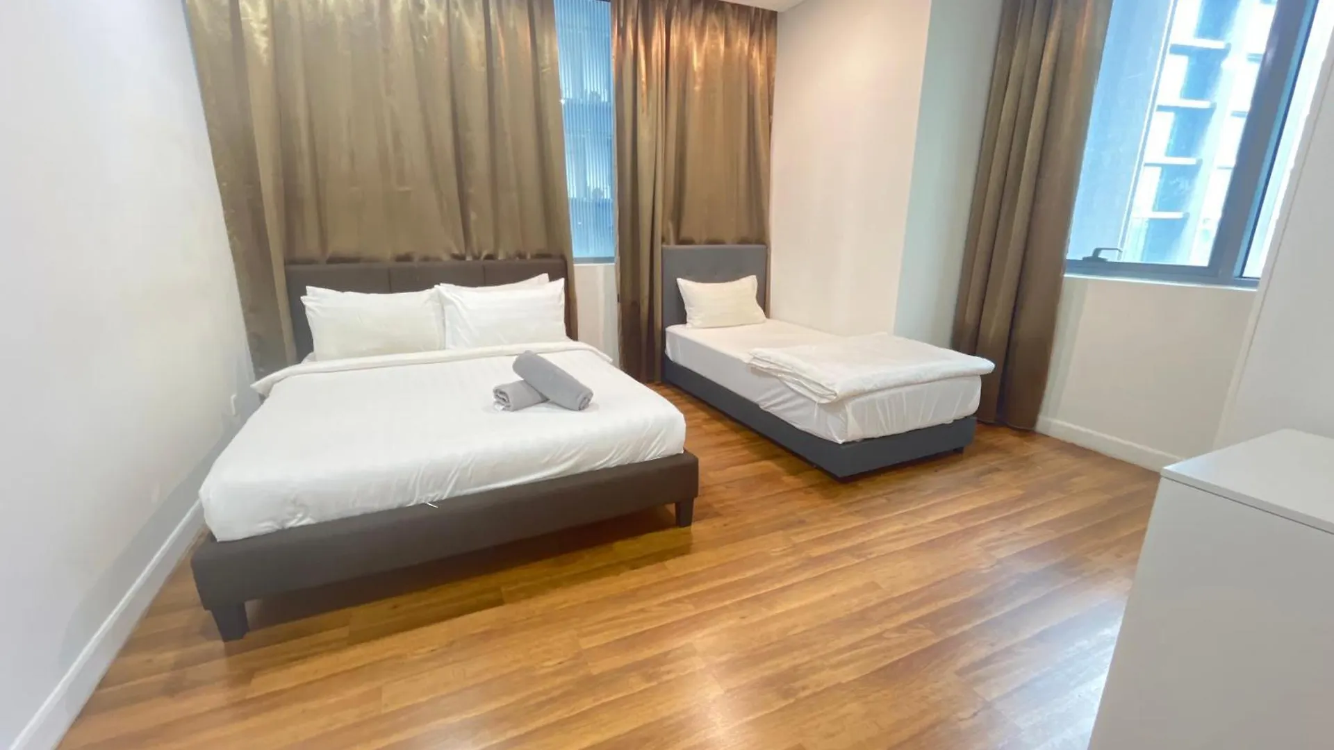 Quarto em Acomodações Particulares Kuala Lumpur Cherry Suites At Mercu Summer Suites Klcc